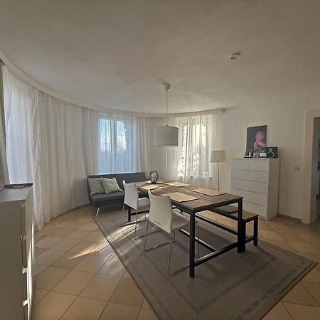 Paterre Wohnung In Der Rosa Villa Selb Ngoại thất bức ảnh